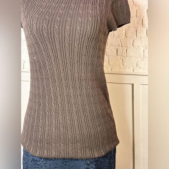 GAP Chocolate Cable Knit Sweater med - Picture 5 of 6